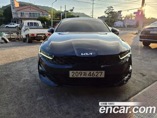 Kia K5 2.0 Signature 2023