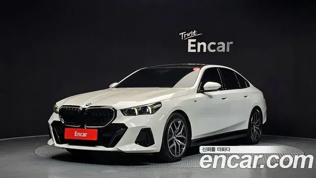 BMW 5-Series 520i M Sport 2024