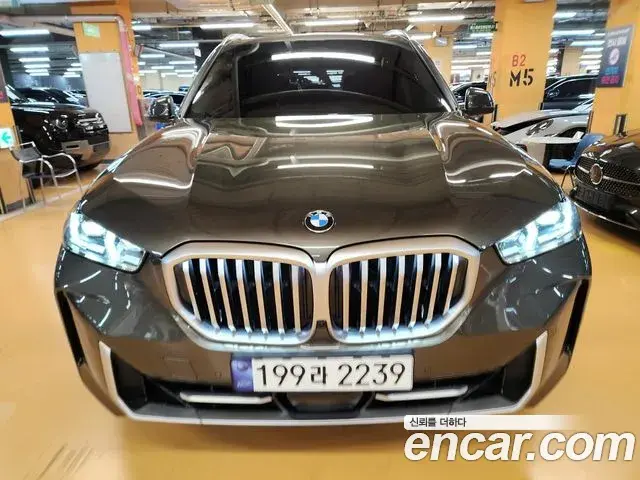 BMW X5 xDrive 40i xLine 2024