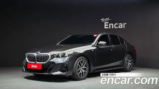 BMW 5-Series 520i M Sport 2025