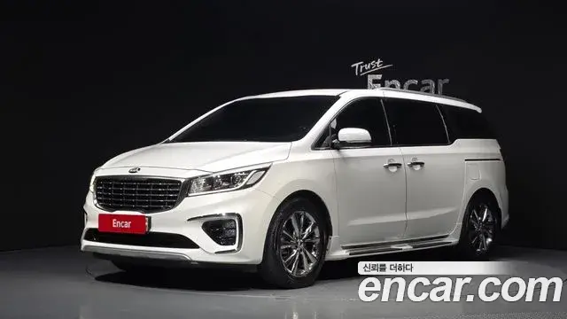 Kia Carnival 9-Seater Prstige 2019