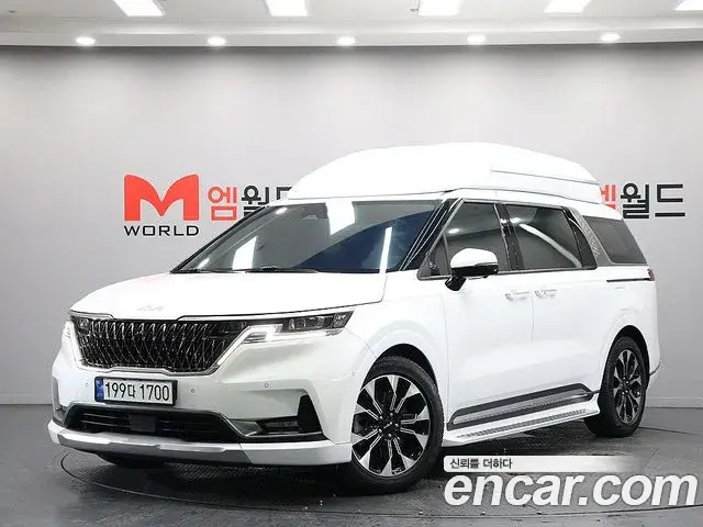 Kia Carnival Gasoline 9-Seater Hi-Limousine Signature 2023