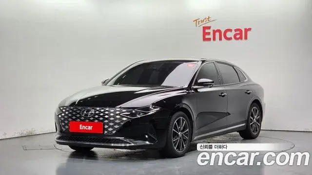 Hyundai Grandeur 2.5 Le Blanc 2022