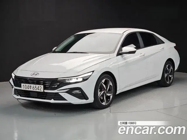 Hyundai AVANTE 1.6 Smart 2023