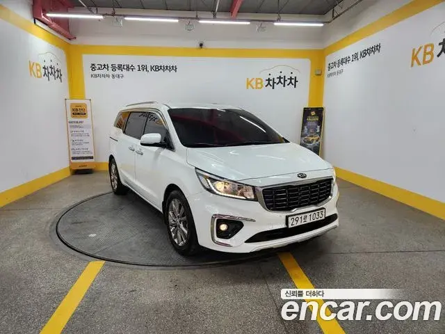 Kia Carnival 9-Seater Prstige 2019