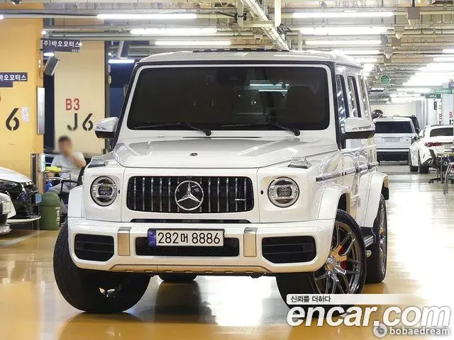 Mercedes-Benz G-Class AMG G63 Manufaktur 2024
