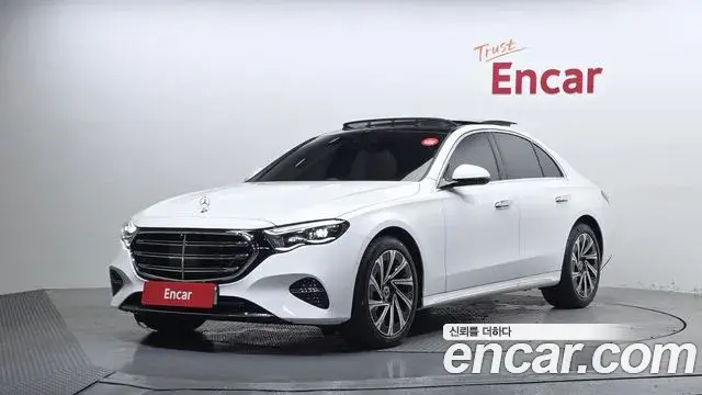Mercedes-Benz E-Class E300 4MATIC Exclusive 2026