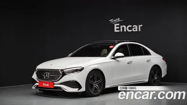Mercedes-Benz E-Class E300 4MATIC AMG Line 2026