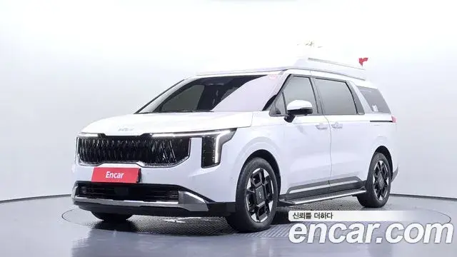 Kia Carnival HEV 4-Seater Hi Limousine Signature 2024