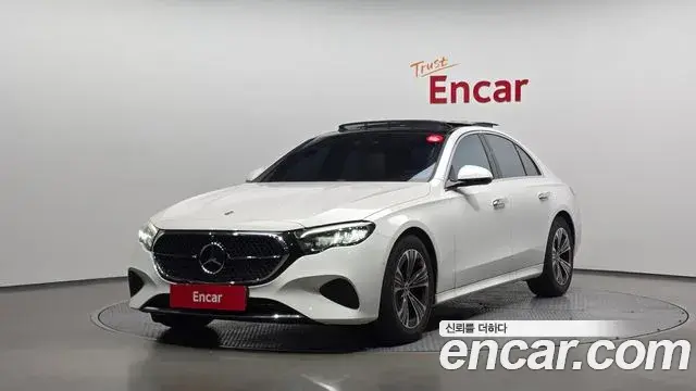 Mercedes-Benz E-Class E200 Avantgarde 2025