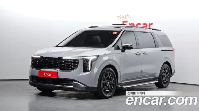 Kia Carnival Diesel 9-Seater Gravity 2025