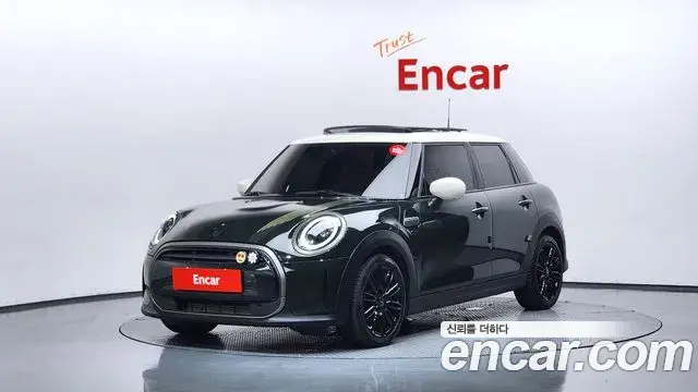 Mini Cooper 5Door Resolute Edition 3rd Gen 2022