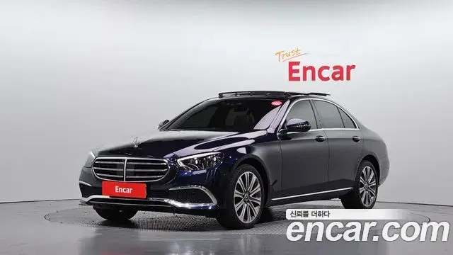 Mercedes-Benz E-Class E300e 4MATIC Exclusive 2023