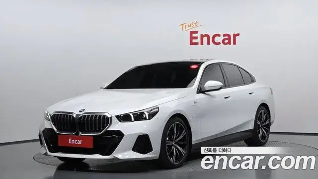 BMW 5-Series 530e M Sport 2025