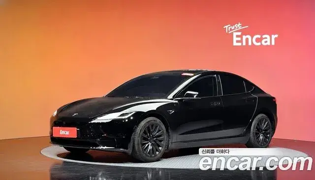 Tesla Model 3 RWD 2025