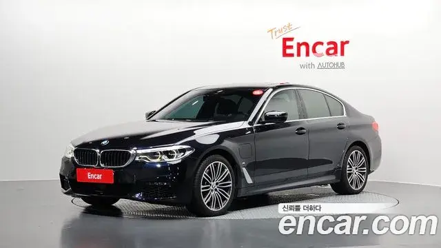 BMW 5-Series 530e M Sport 2020