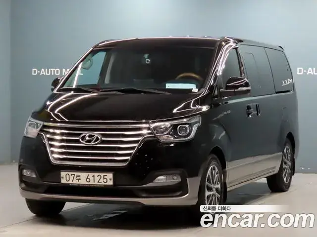 Hyundai Starex Urban 9-Seater Exclusive 2019
