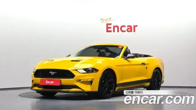 Ford Mustang Convertible 2019