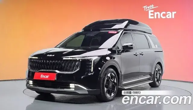 Kia Carnival Gasoline 7-Seater Hi Limousine Signature 2024