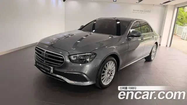 Mercedes-Benz E-Class E250 Exclusive 2022