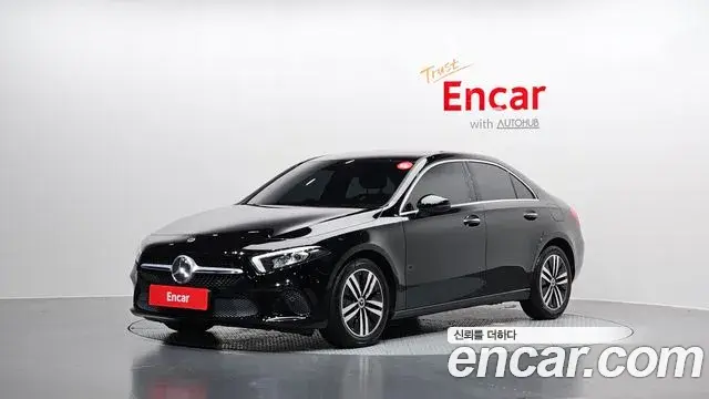 Mercedes-Benz A-Class A220 Sedan 2021