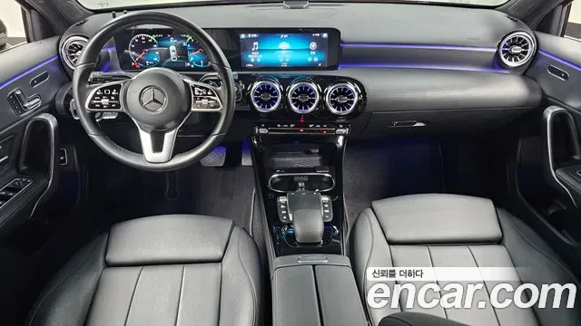 Mercedes-Benz A-Class A220 Sedan 2021 — фото 7