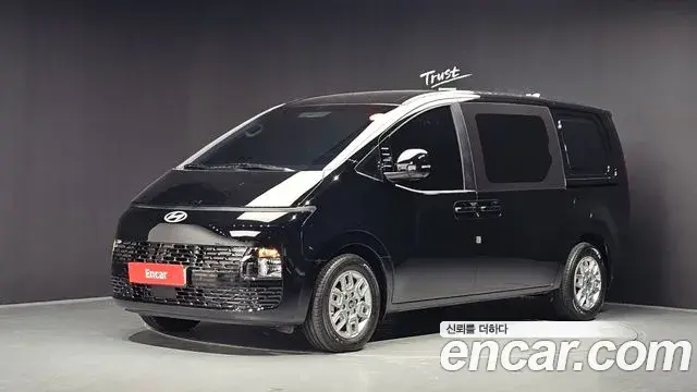 Hyundai Staria HEV 1.6 Cargo 5-Seater Modern 2025