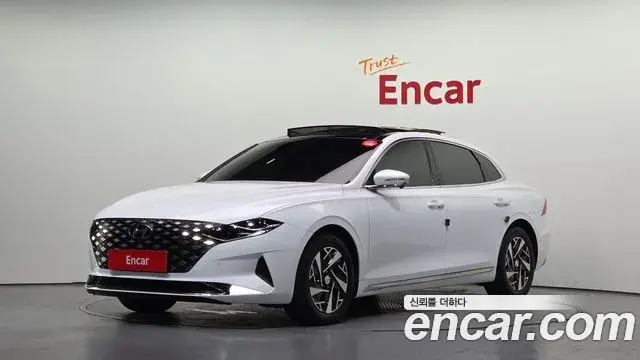 Hyundai Grandeur Le Blanc 2022