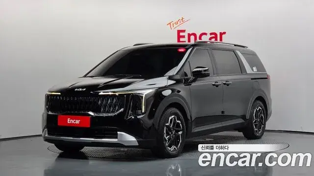 Kia Carnival Diesel 9-Seater Prestige 2025