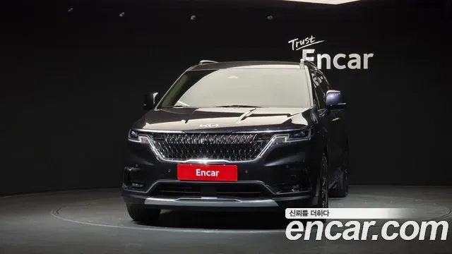 Kia Carnival Diesel 11-Seater Signature 2020 — фото 3