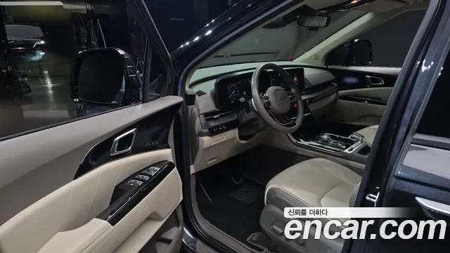 Kia Carnival Diesel 11-Seater Signature 2020 — фото 10