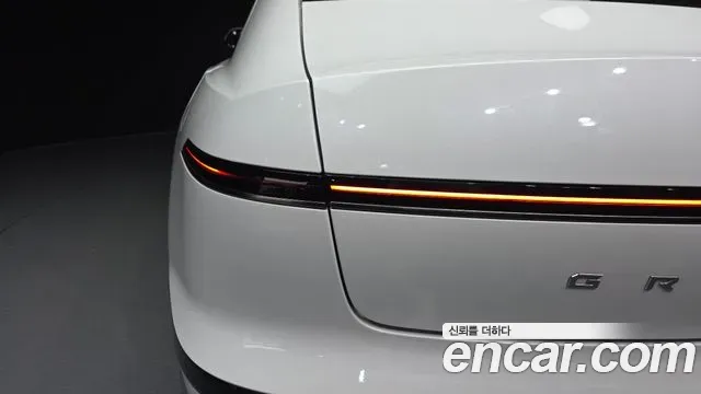 Hyundai Grandeur 2,5 Gasoline 2WD Premium 2023 — фото 23
