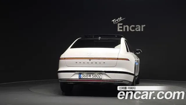 Hyundai Grandeur 2,5 Gasoline 2WD Premium 2023 — фото 4