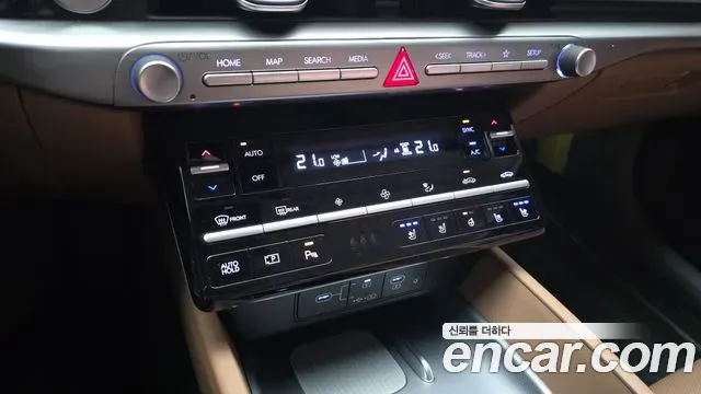 Hyundai Grandeur 2,5 Gasoline 2WD Premium 2023 — фото 18