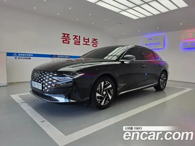 Hyundai Grandeur Le Blanc 2022