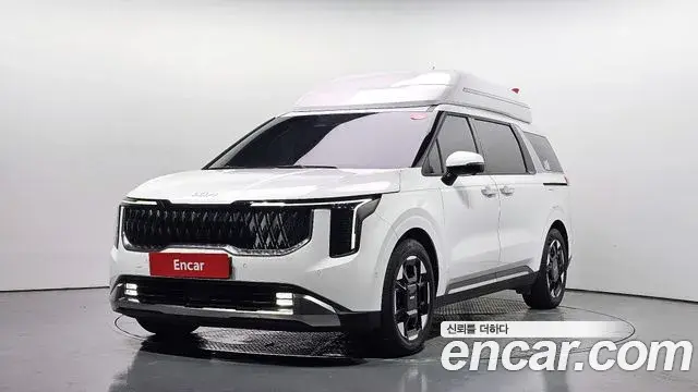 Kia Carnival Gasoline 9-Seater Hi Limousine Signature 2024