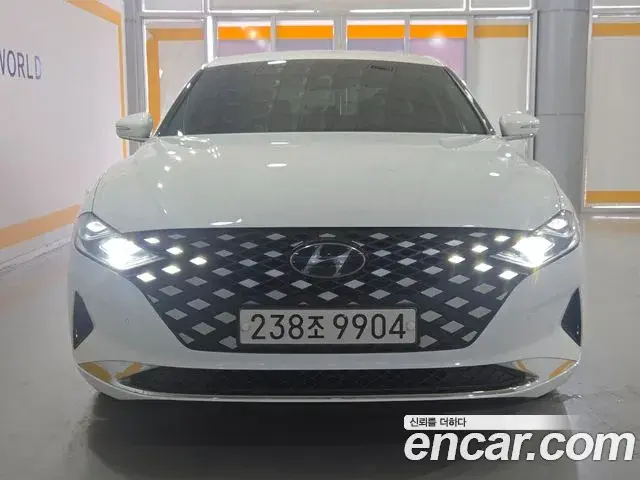 Hyundai Grandeur Premium 2020