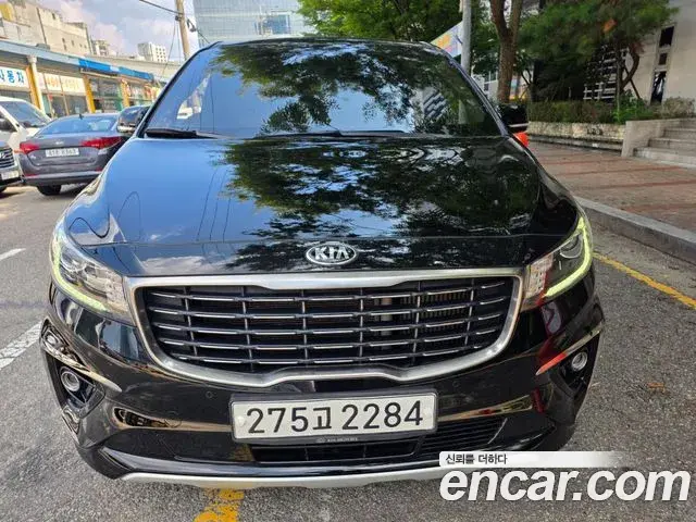 Kia Carnival 9-Seater Prstige 2020