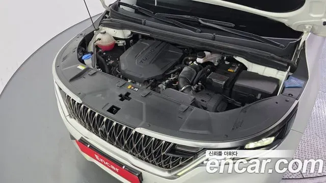 Kia Carnival Diesel 9-Seater Signature 2023 — фото 6