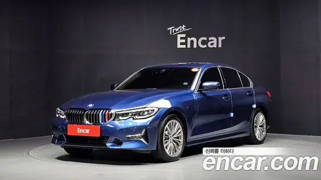 BMW 3-Series 330e Luxury 2021