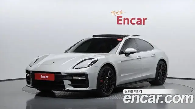 Porsche Panamera 4.0 GTS 2025