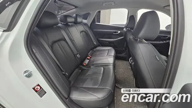 Hyundai Sonata 2.0 Premium 2019 — фото 18