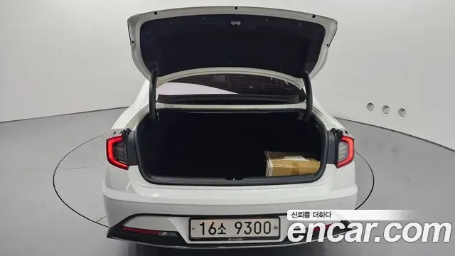 Hyundai Sonata 2.0 Premium 2019 — фото 20