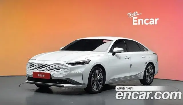 Kia K8 Signature 2024