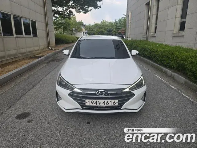 Hyundai AVANTE 1.6 Smart Choice 2019