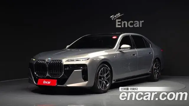 BMW 7-Series 740i sDrive M Sport 2023