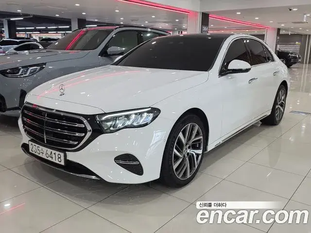 Mercedes-Benz E-Class E220d 4MATIC Exclusive 2024