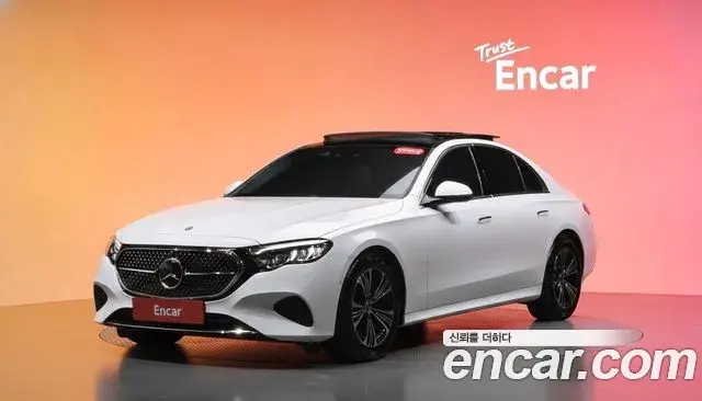 Mercedes-Benz E-Class E200 Avantgarde 2025