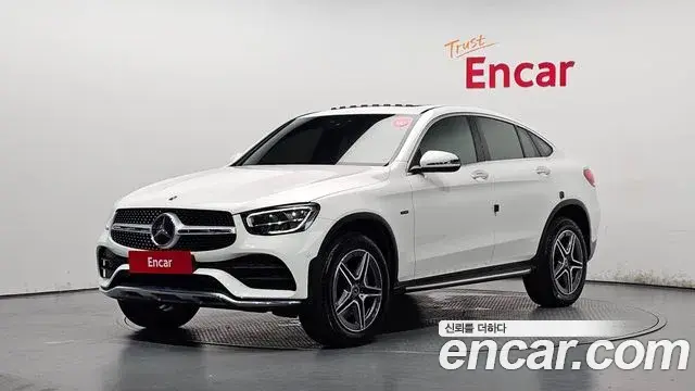 Mercedes-Benz GLC-Class GLC300e 4MATIC Coupe 2021