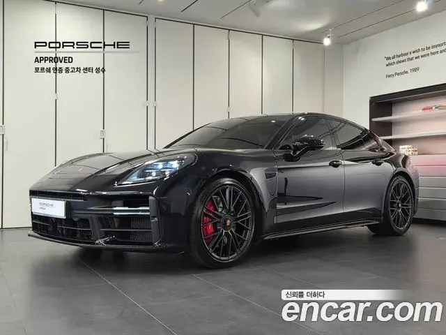 Porsche Panamera 4.0 GTS 2025